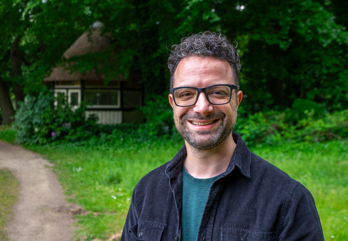 Asielzoeker Amer moet in Nederland rondkomen van 73 euro per week. ‘Ik wil weer op eigen benen staan’